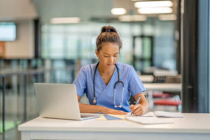 Doccafe nurse at desk